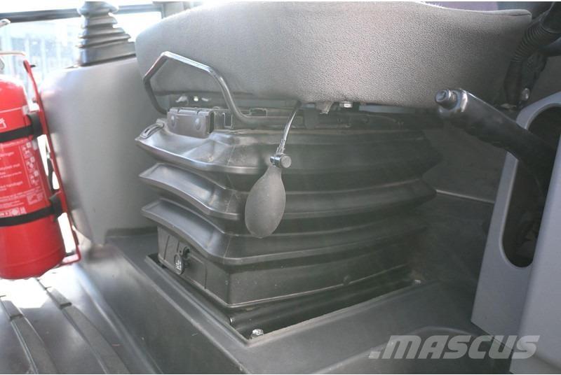 CAT 906 H2 Pale gommate