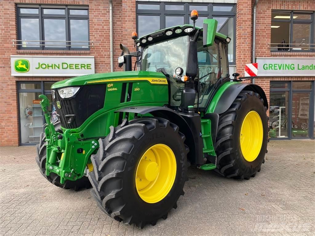 John Deere 6R250 Trattori