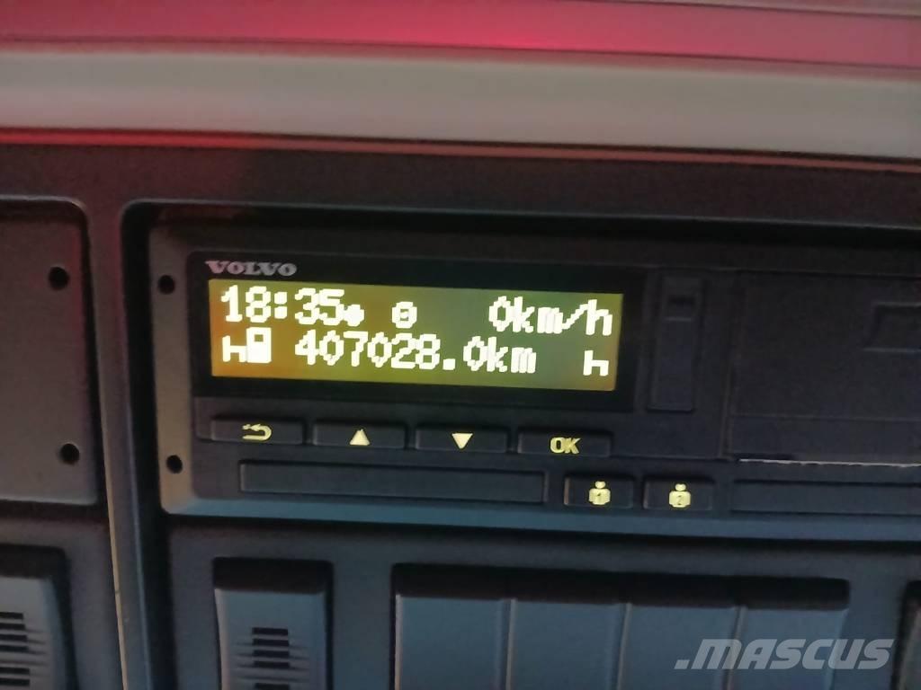 Volvo FH Autocarri per segatura e cippato