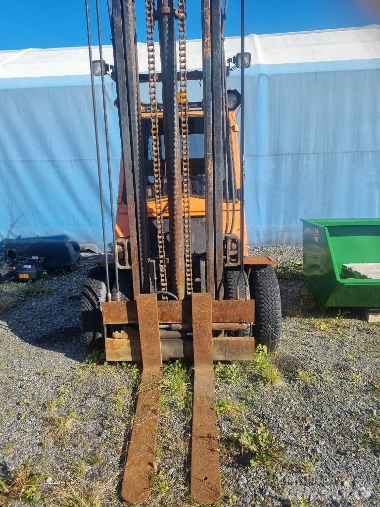 Mitsubishi FD 40 Carrelli elevatori diesel