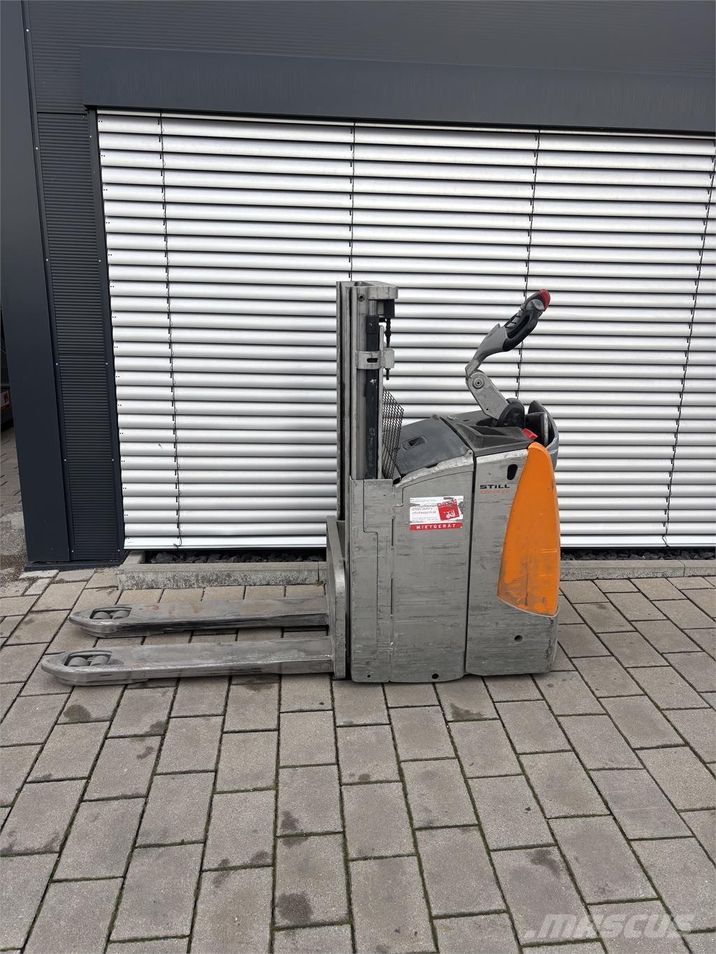 Still EXD-SF20 Carelli stoccatori  automatici-usati