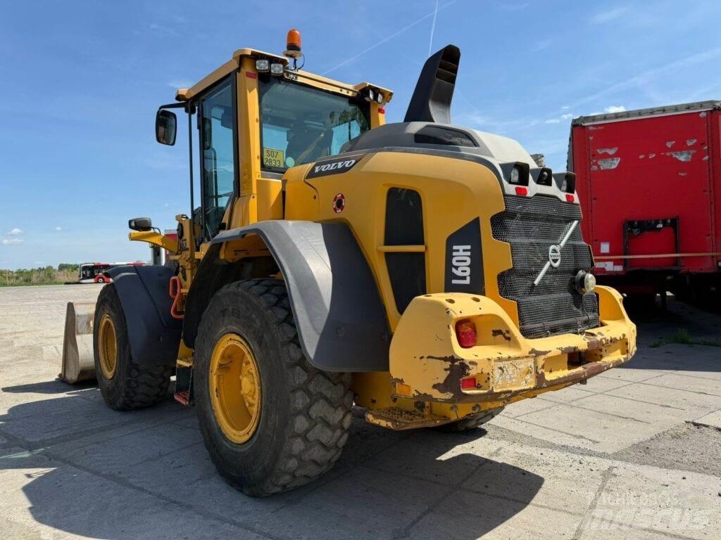 Volvo L60H Pale gommate
