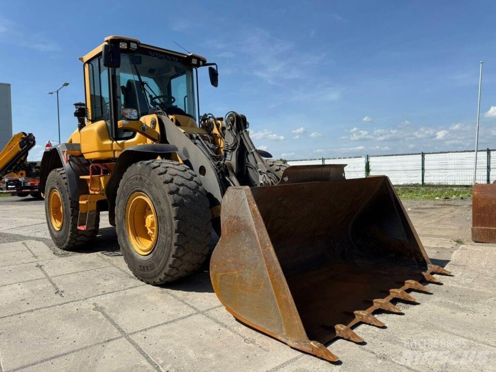 Volvo L60H Pale gommate