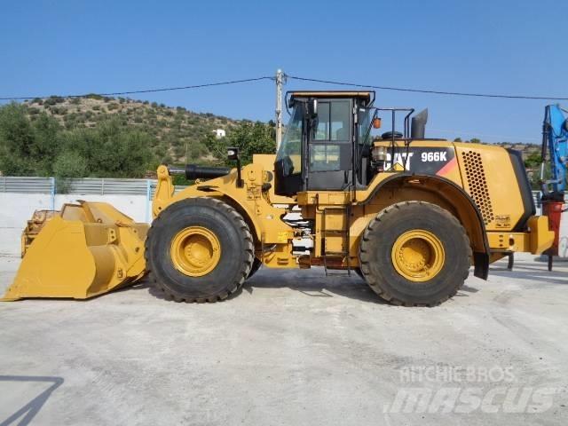 CAT 966K Pale gommate