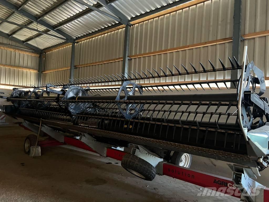 MacDon FD 75 Testate per mietitrebbie