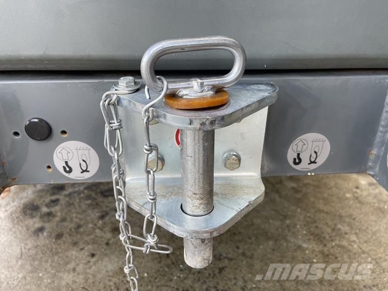 Kramer 5055 E Pale gommate