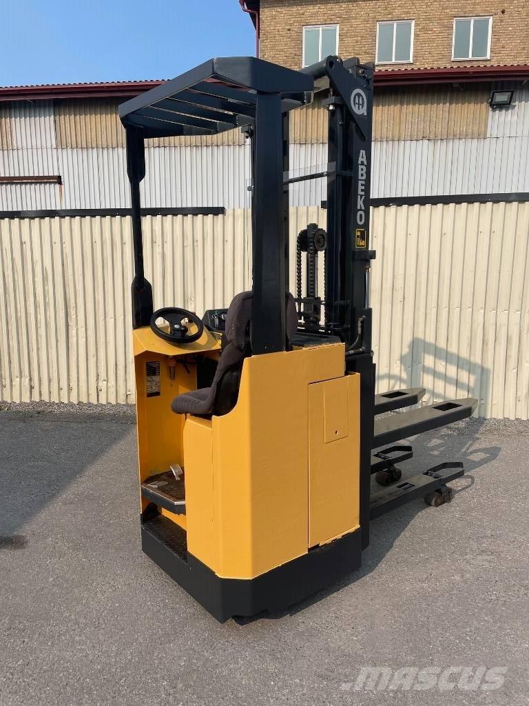 Abeko SKY16SV TFY Carelli stoccatori  automatici-usati