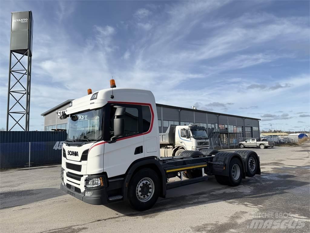 Scania P 360 6X2 Autocabinati