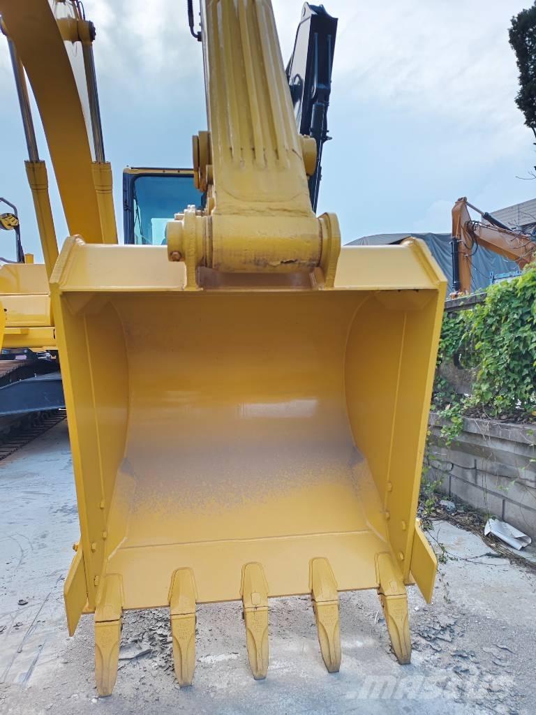 Komatsu PC 220-7 Escavatori cingolati