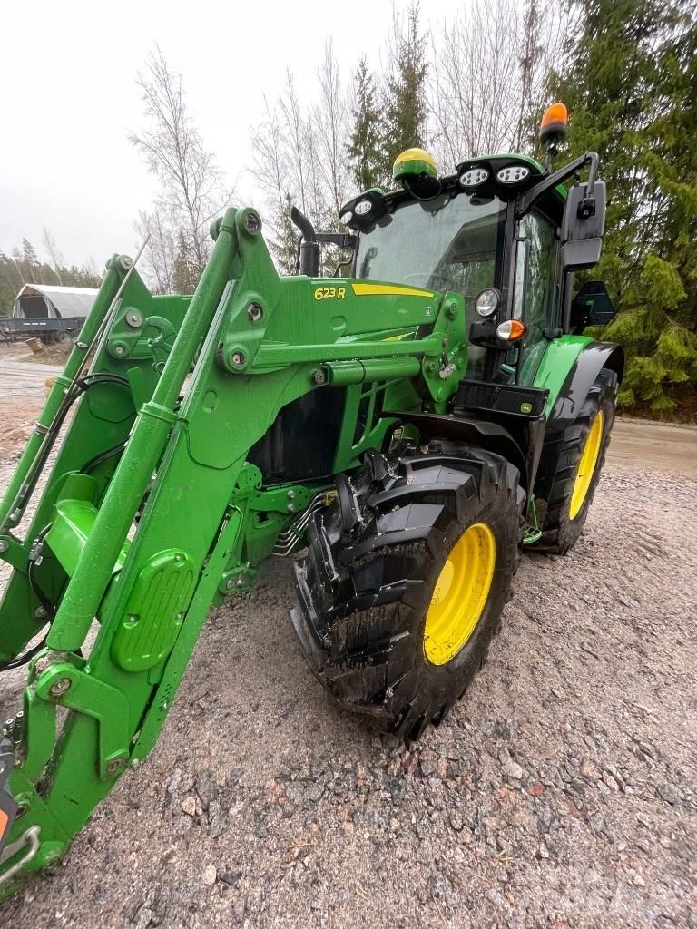 John Deere 6120 M Trattori
