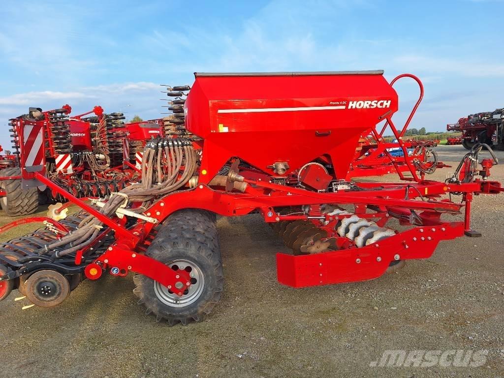 Horsch Pronto 4 DC Perforatrici