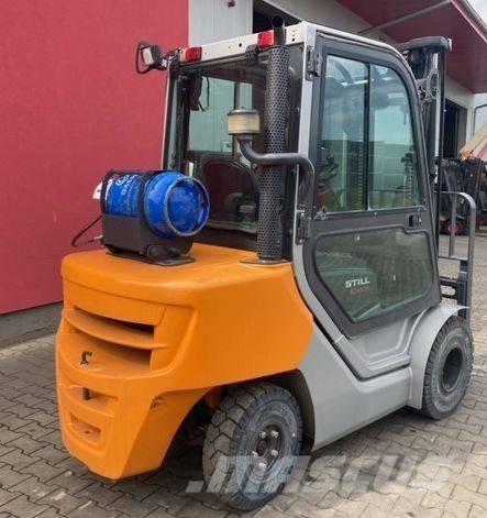 Still RC 40-35 Carrelli elevatori GPL