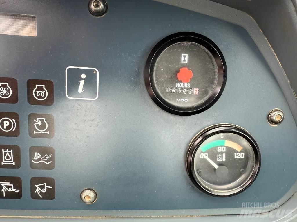 Liebherr LR 634 Pale cingolate