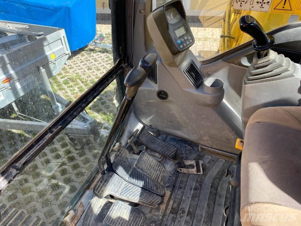 New Holland E 215 Escavatori cingolati