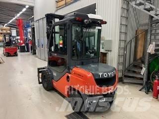 Toyota 02-8 FDJF 35 Carrelli elevatori diesel