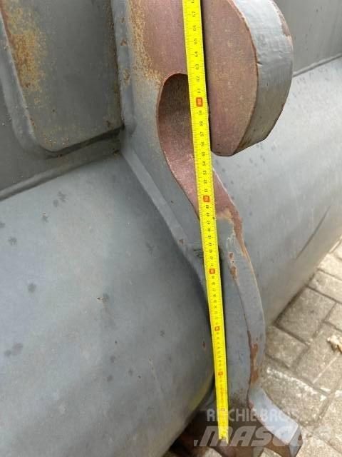 Volvo Shovel bak Benne