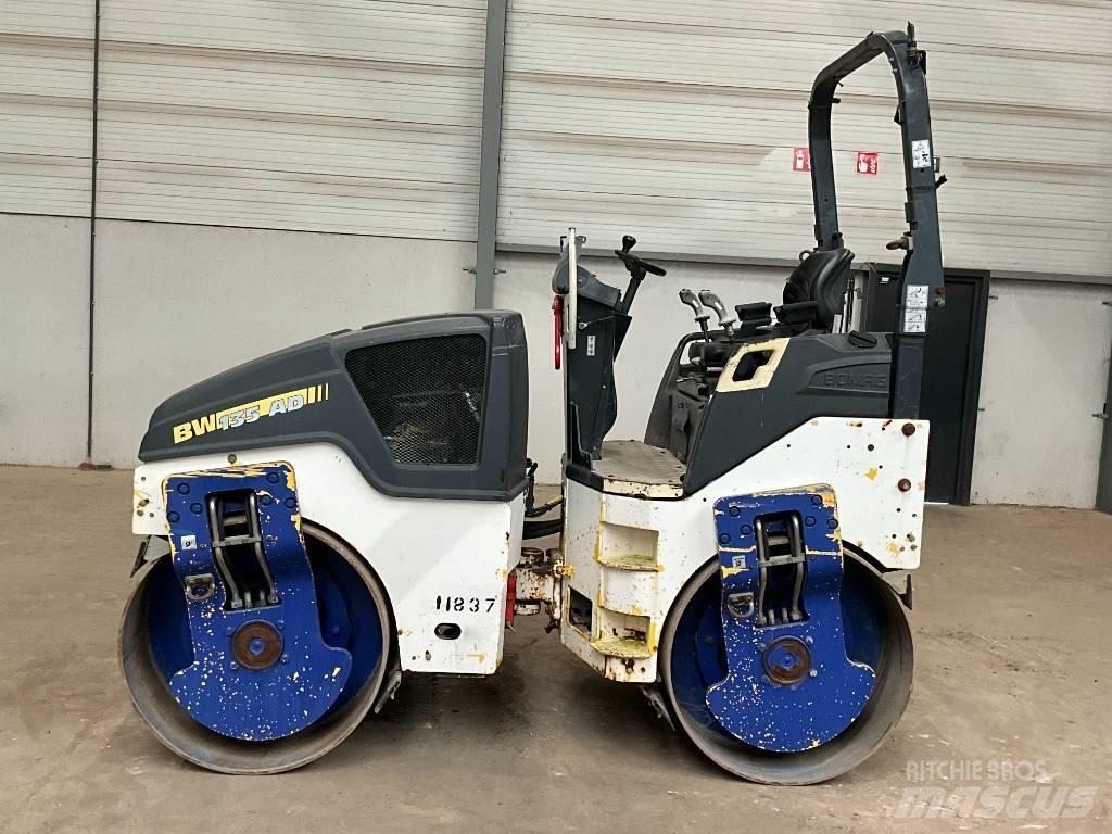 Bomag BW 135 AD-5 Rulli a doppio tamburo