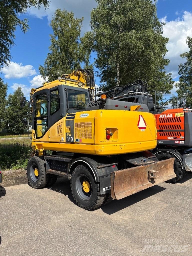 Komatsu PW 140-7 Escavatori gommati
