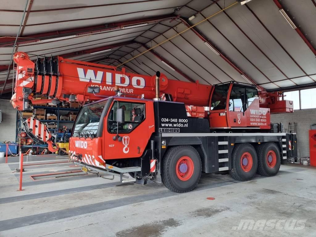 Liebherr LTM 1055-1 Gru per tutti i terreni
