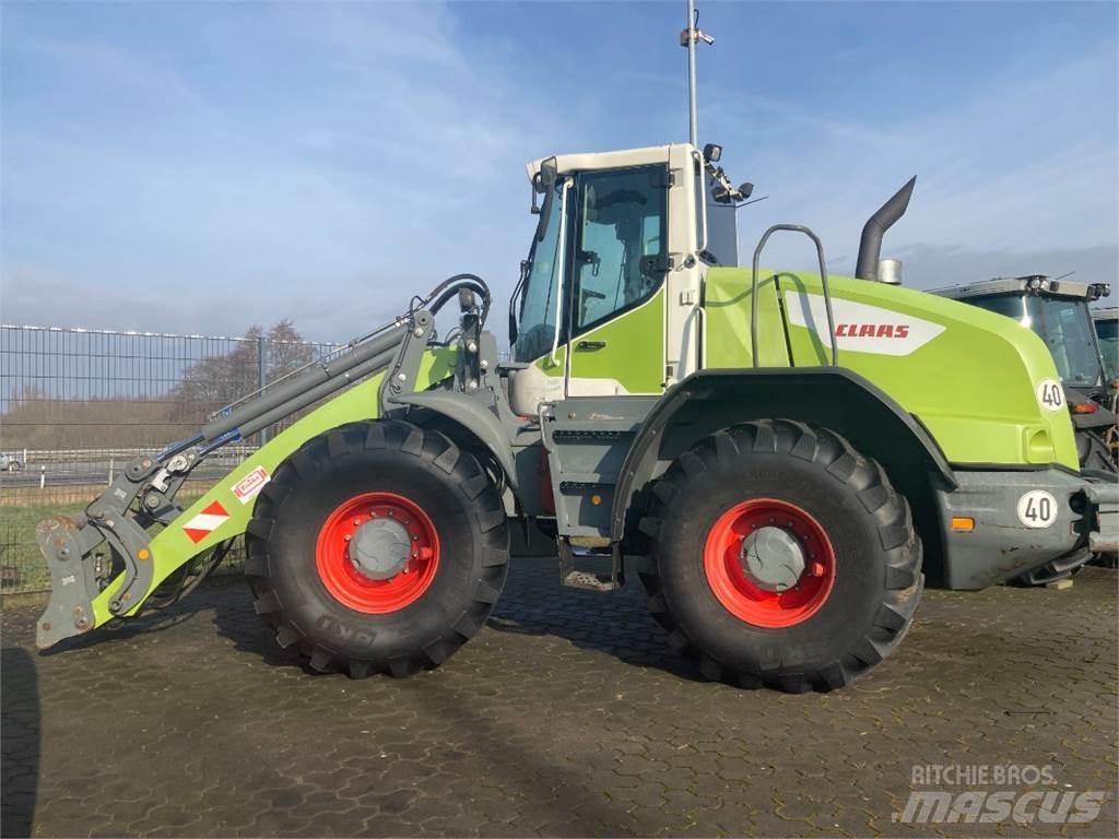 CLAAS Torion 1410 Pale gommate