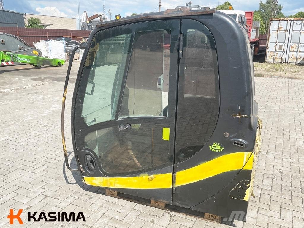 JCB JS130 Cabin Cabine e interni