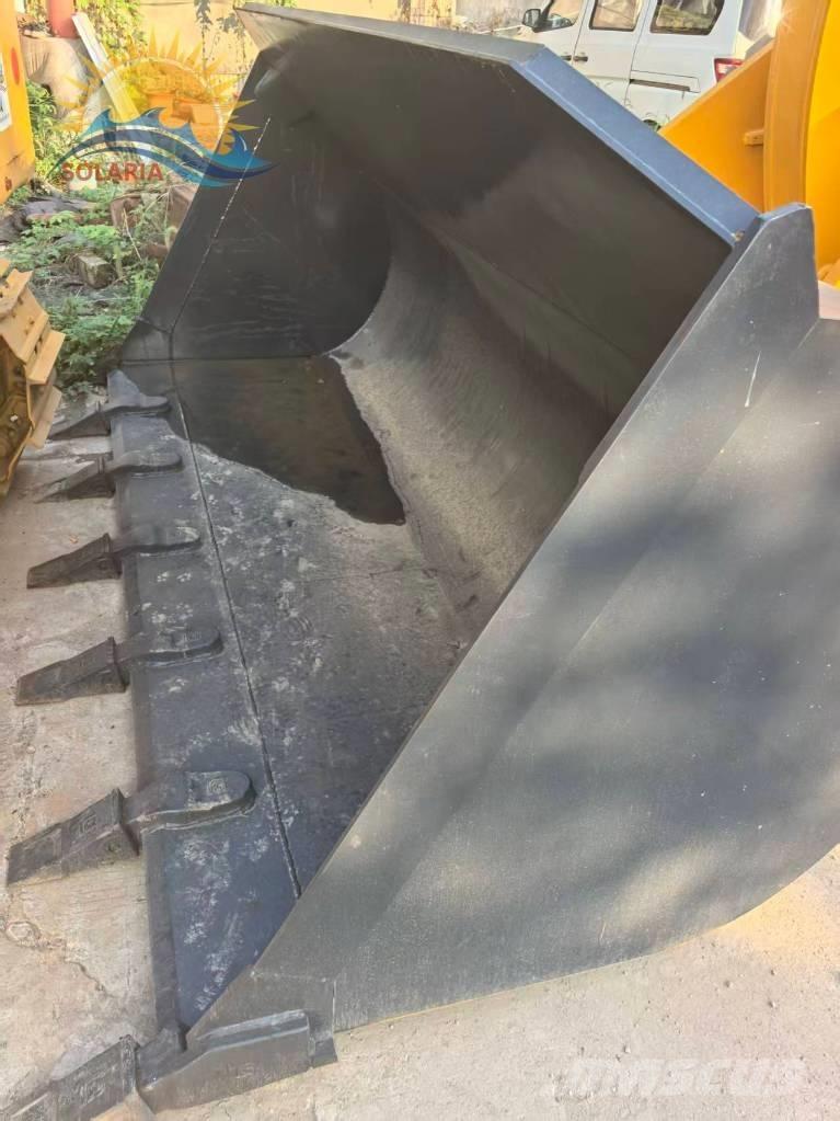 LiuGong 856 H Pale gommate