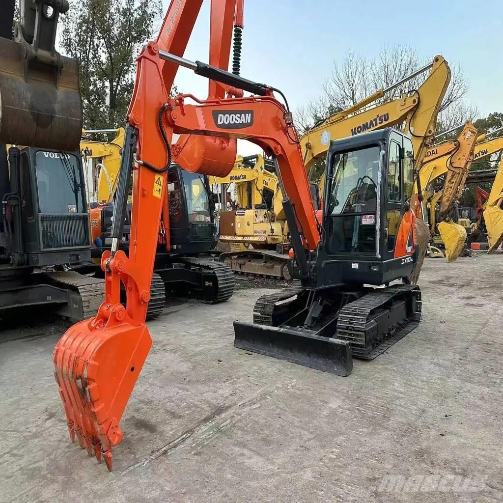Doosan DX 60-9C Miniescavatori