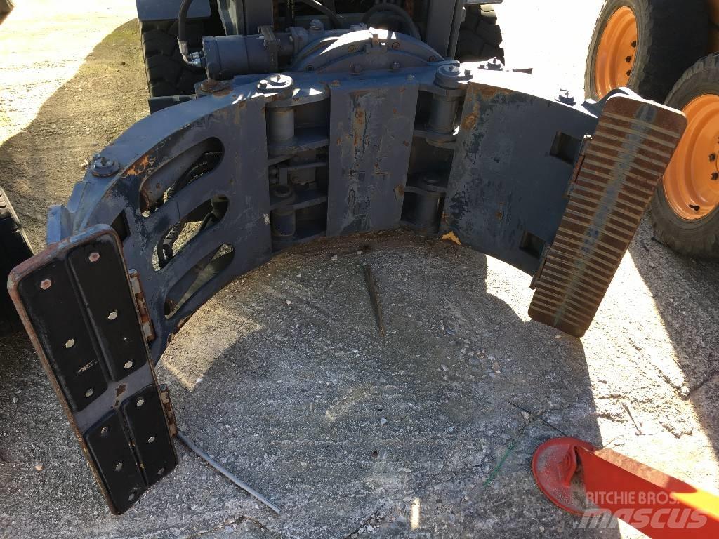 Komatsu RSA302 Pinze per bobine