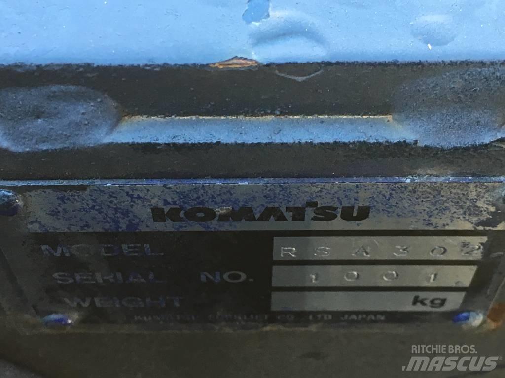 Komatsu RSA302 Pinze per bobine
