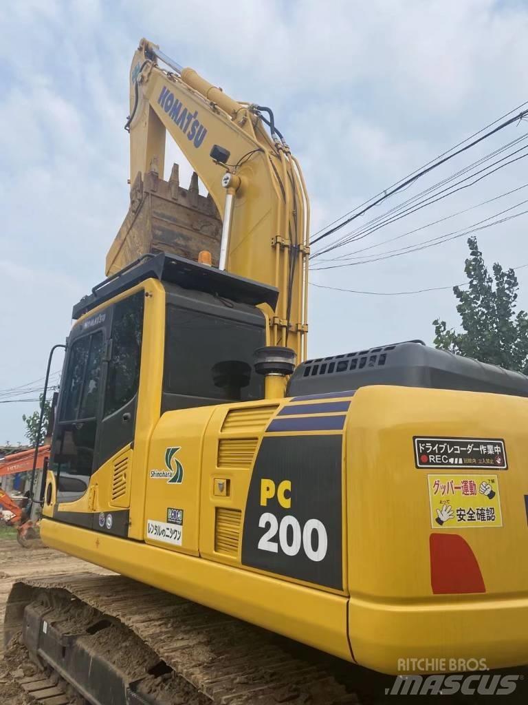 Komatsu pc200-8 Escavatori cingolati