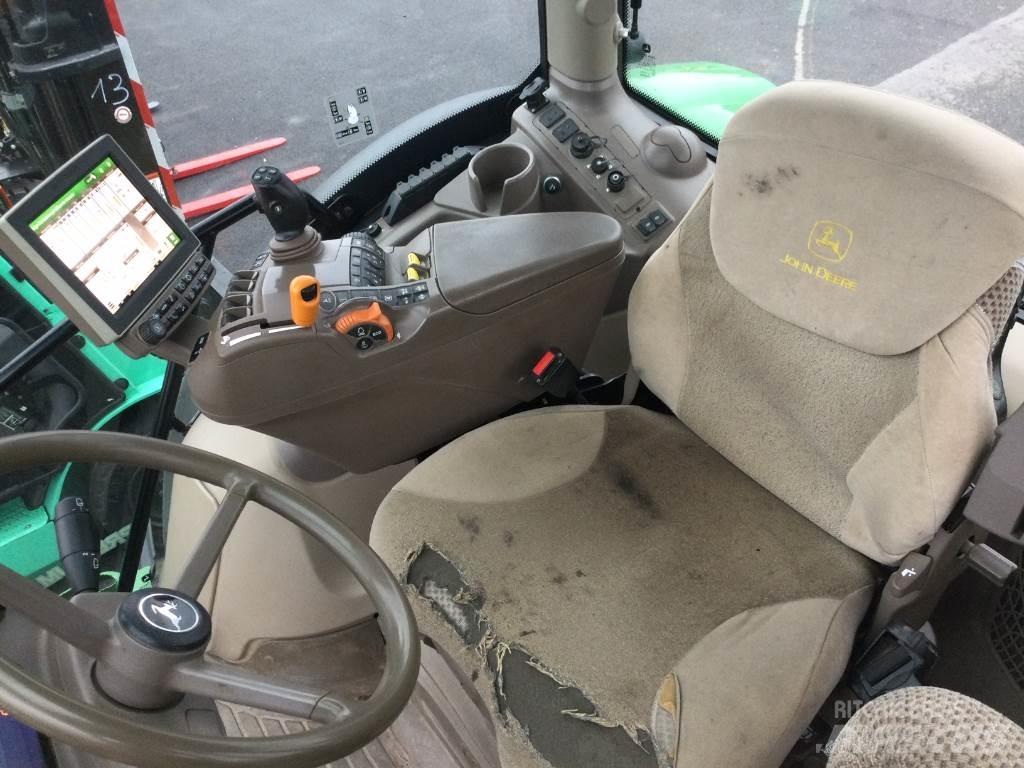 John Deere 6130R Trattori