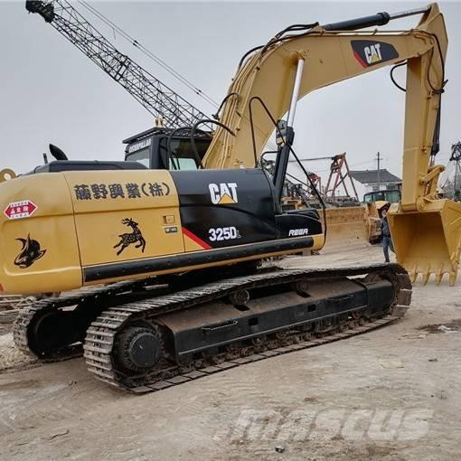 CAT 325 D L Escavatori cingolati