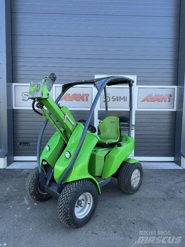 Avant 220 Mini Pale Gommate