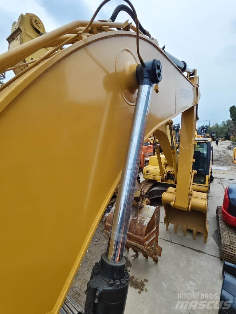 CAT 320 D Escavatori cingolati