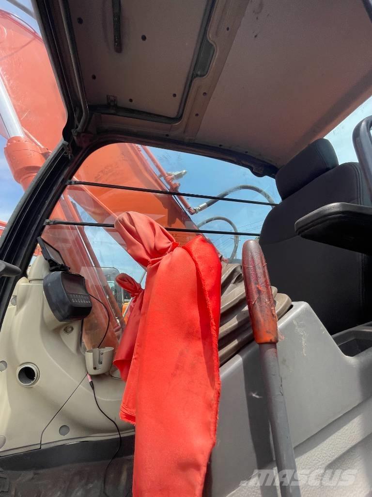 Hitachi ZX 240 Escavatori cingolati