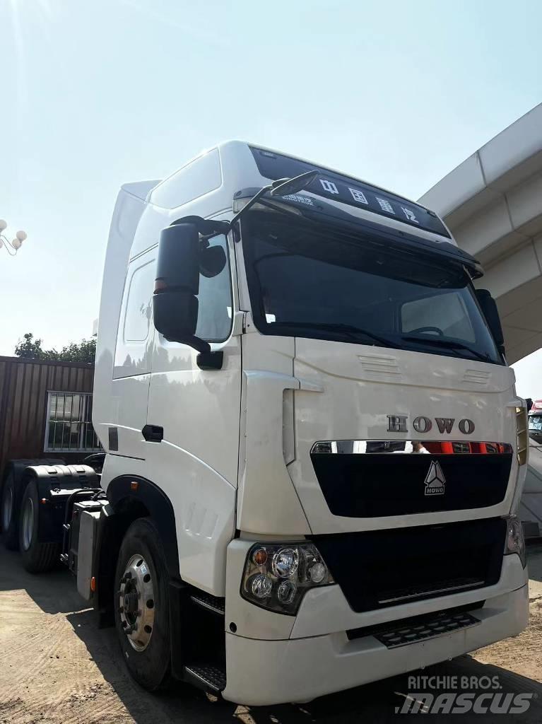 Sinotruk T7H Motrici e Trattori Stradali