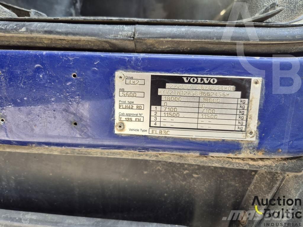 Volvo FL240 Camion cassonati