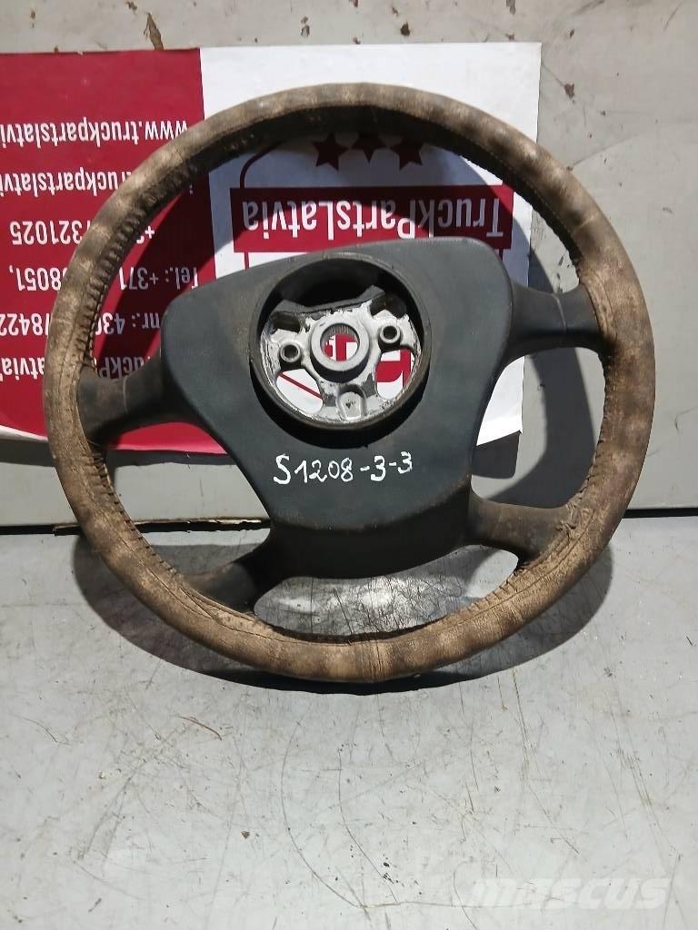 Scania P 94   1487519 Cabine e interni
