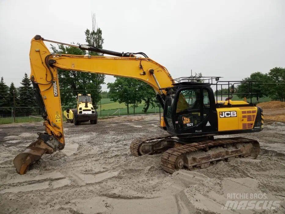 JCB JS220LC Escavatori cingolati