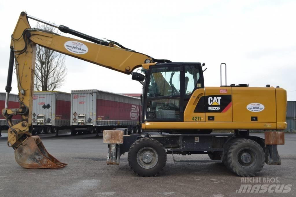 CAT M 322F Escavatori gommati