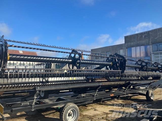 MacDon FD135 Testate per mietitrebbie