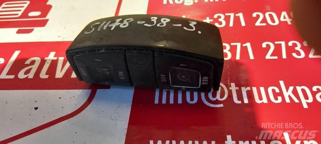 Scania R 440.   1870912 Cabine e interni