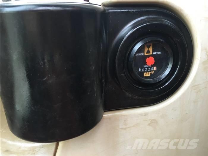 CAT 320 C L Escavatori cingolati