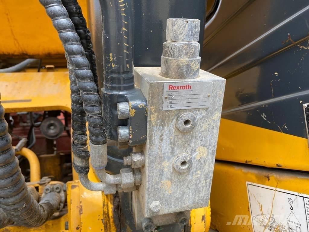 LiuGong 950E Escavatori cingolati