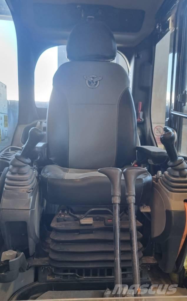 CASE CX 210 D Escavatori cingolati