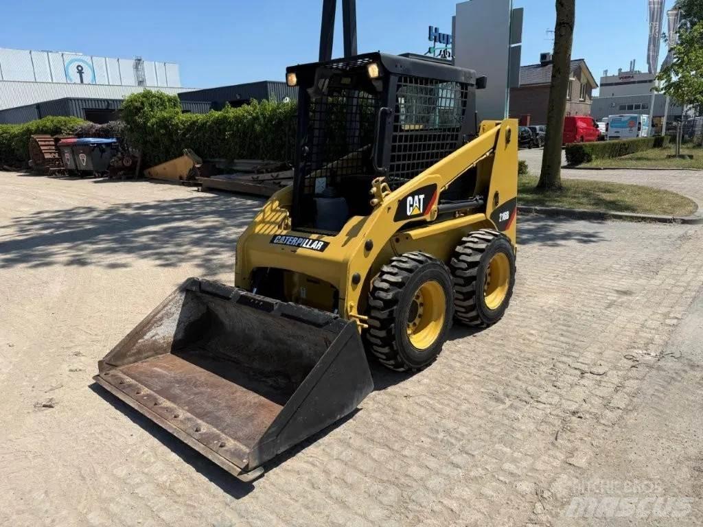 CAT 216B (226,S130) Mini Pale Gommate