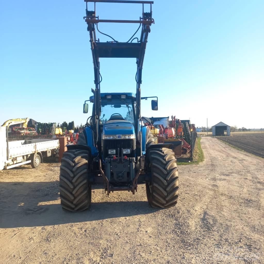 New Holland 8770 Trattori