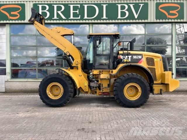 CAT 962 M Pale gommate