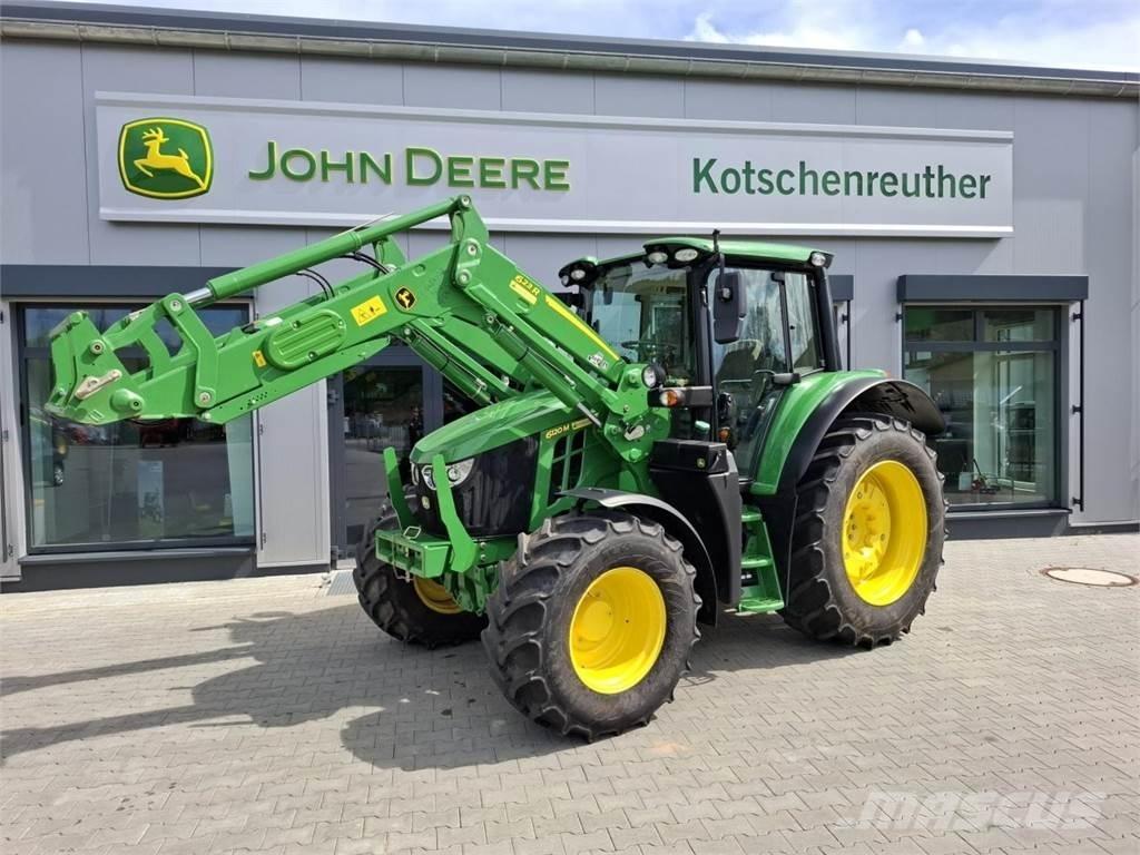 John Deere 6120M Trattori