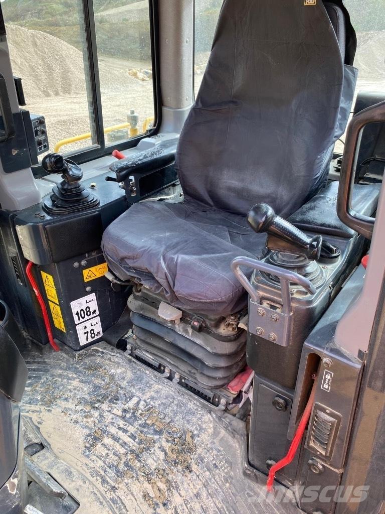 Komatsu DX65PXi-18 Dozer cingolati